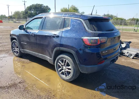 2018 Jeep Compass Latitude 4X4 z USA, uszkodzony, nr VIN 3C4NJDBBXJT143101